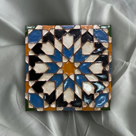 Alcazar Renaissance Edge Tile REF5